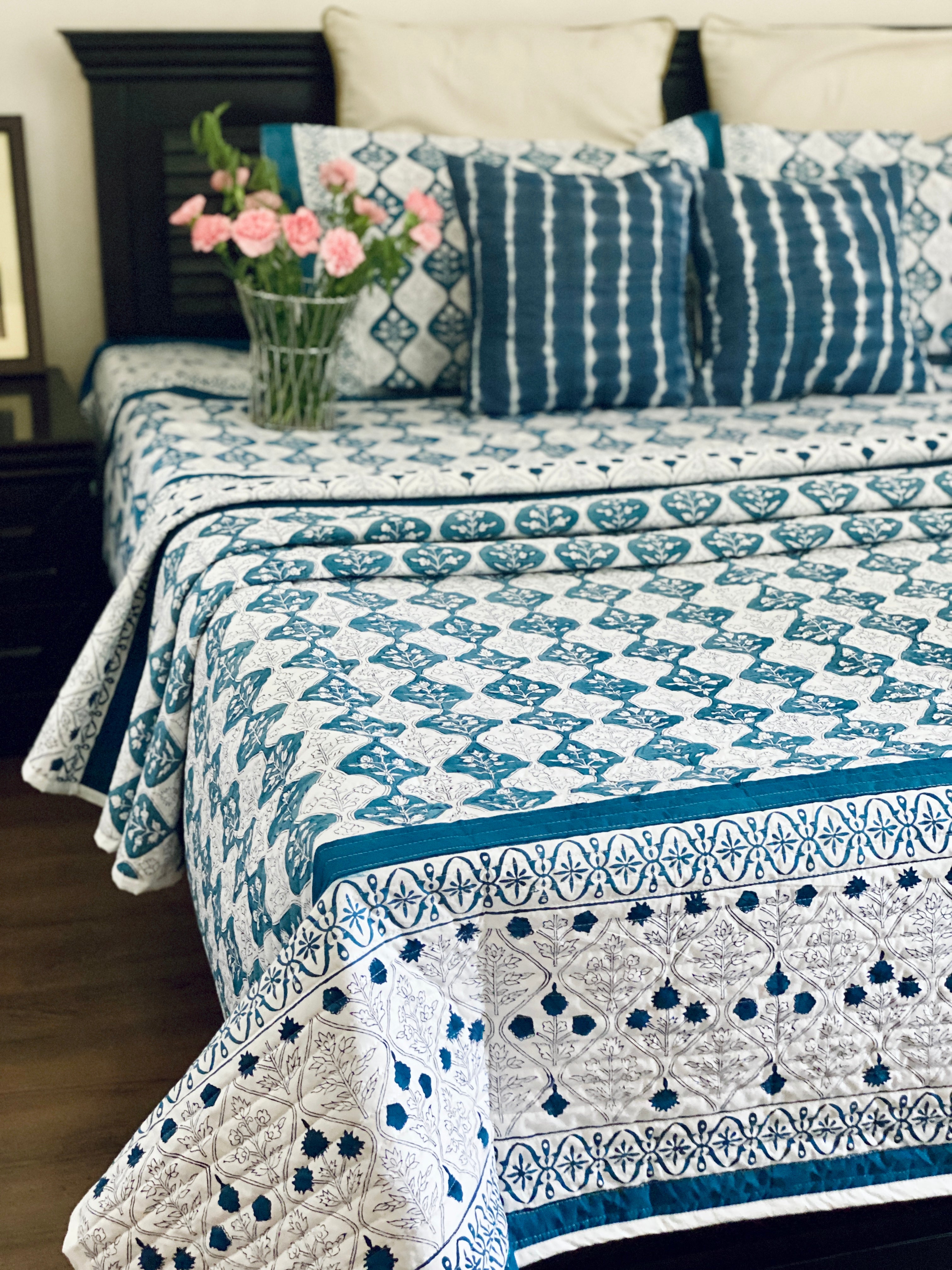 Out Of The Blue Cotton Quilted Bedcover With Pillowcases