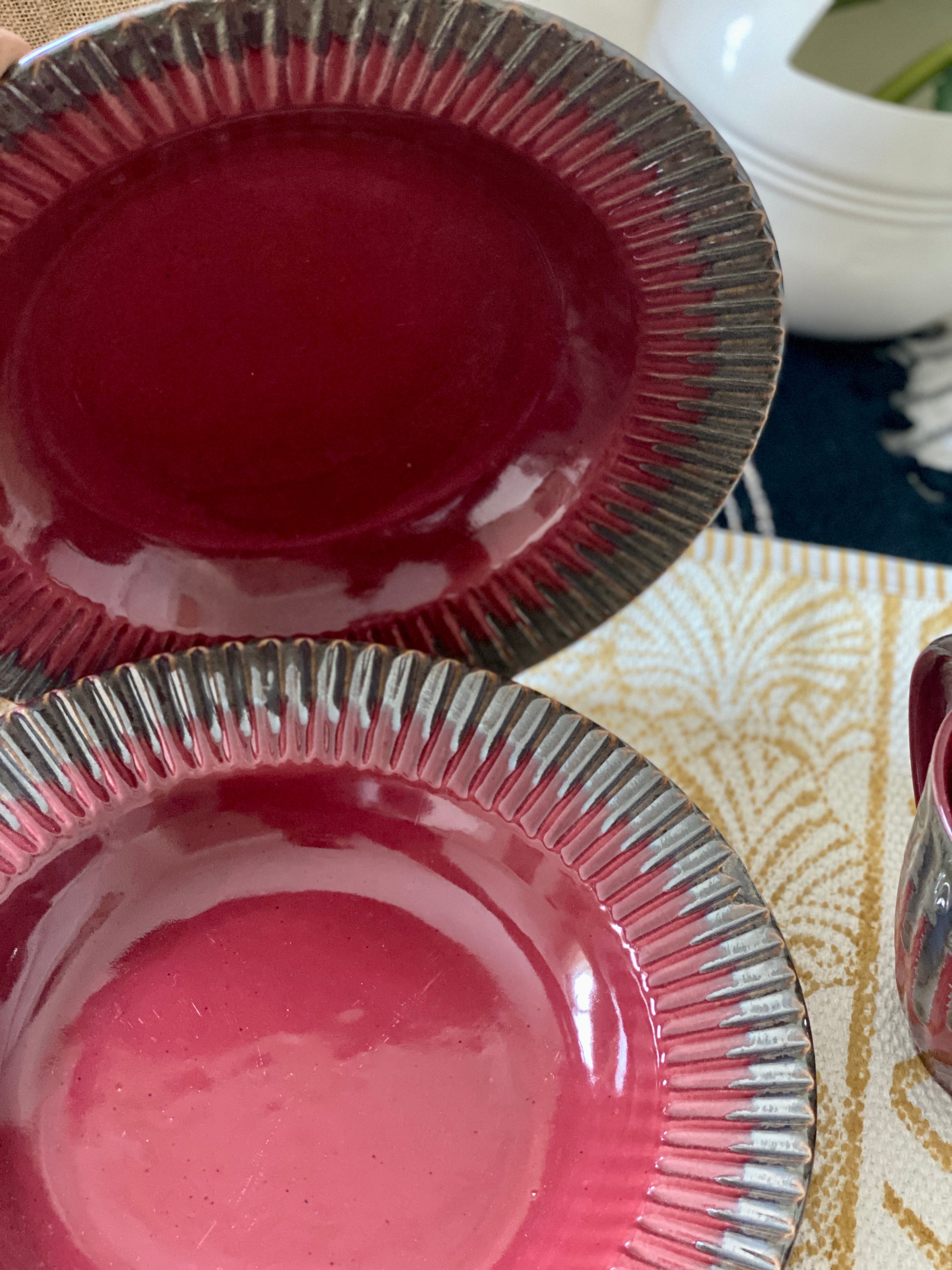 Spencer Red Ceramic Breakfast Set Combination of 6 pieces