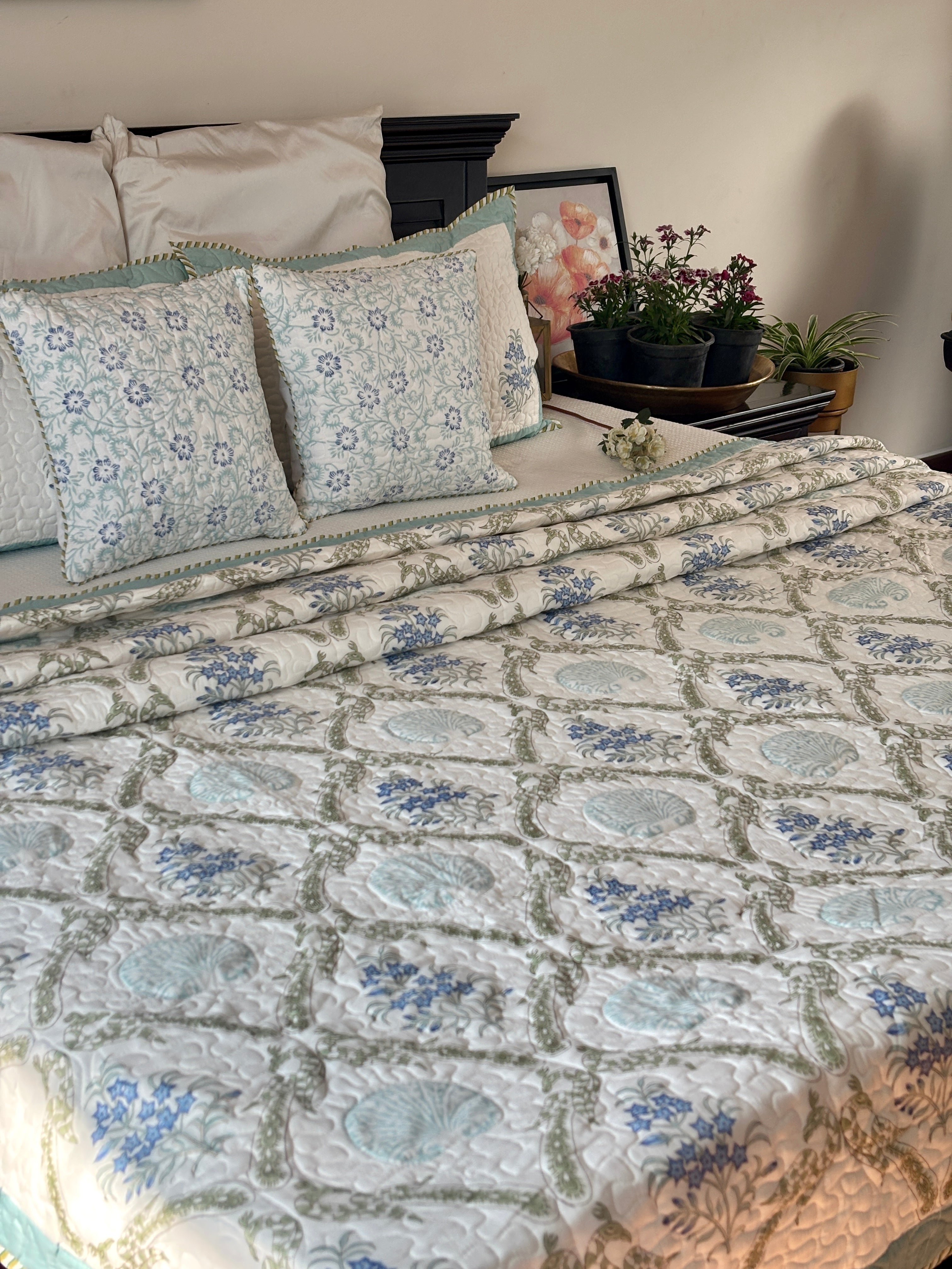 Floral Fantasy Cotton Quilted Bedspread With Pillowcases