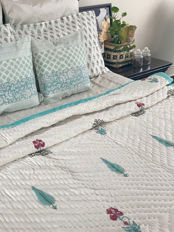 Beauty Sleep Cotton Filled Reversible Quilt