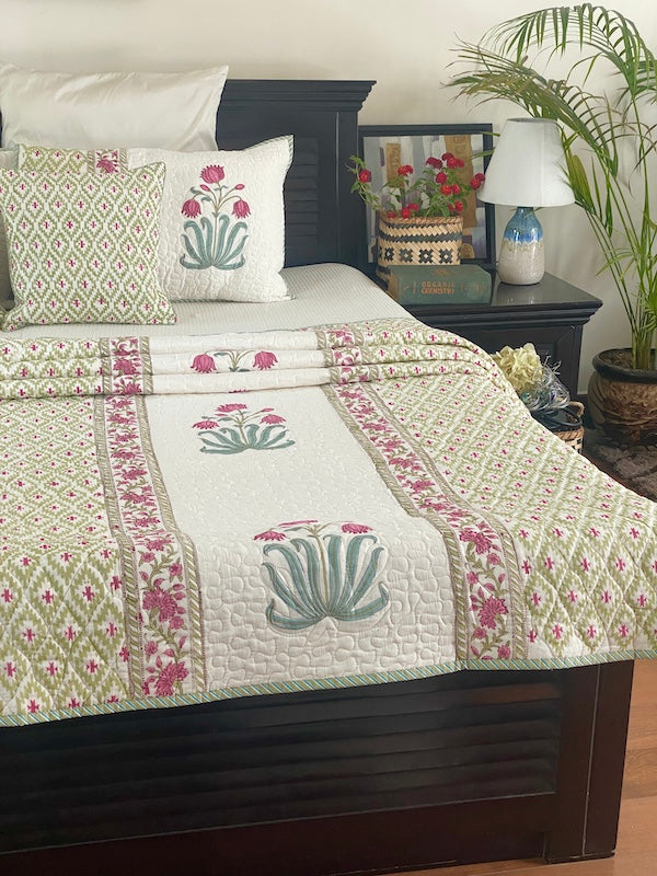 Promised Land Quilted Cotton Bedcover With Pillow Cases