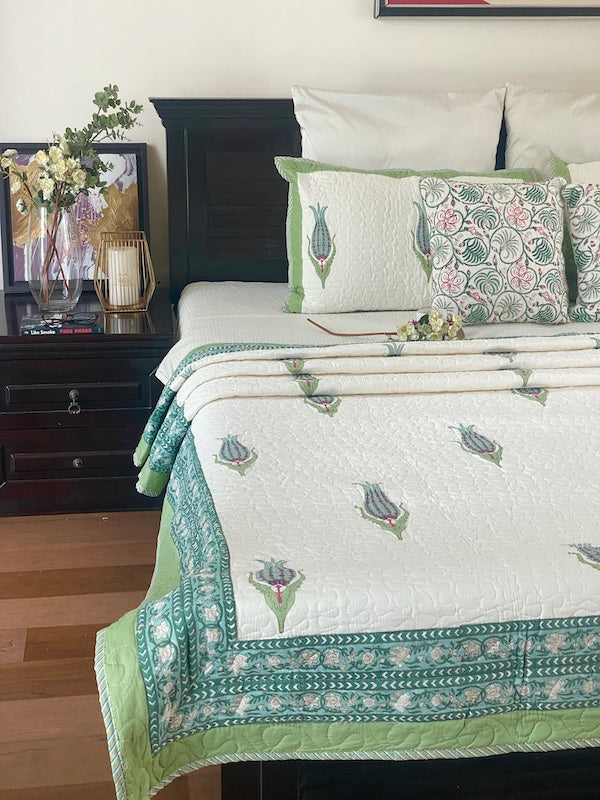 Harbour Cotton Quilted Bedcover With Pillow Cases