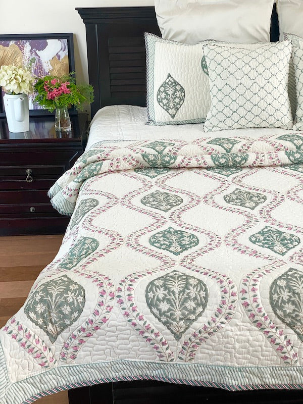 Chirpy  Cotton Quilted Bedcover With Pillow Cases