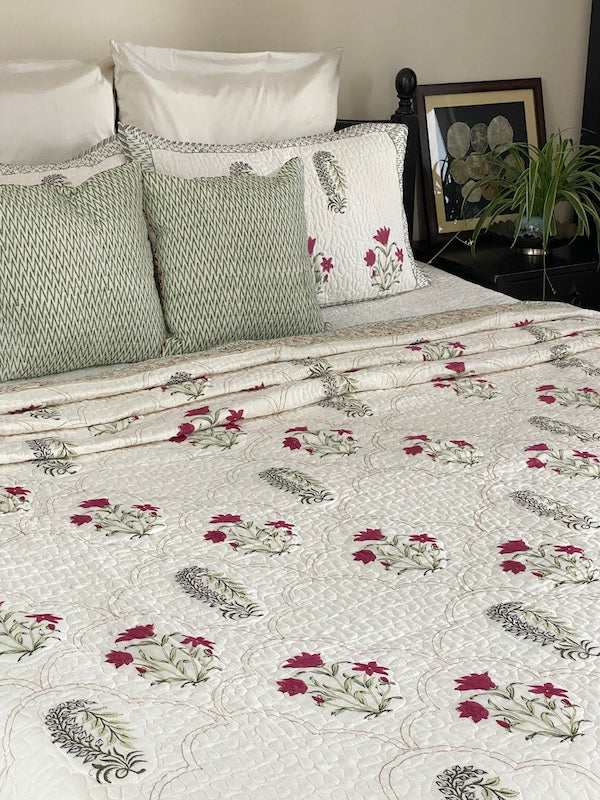 Ornaments Cotton Quilted Bedcover With Pillowcases