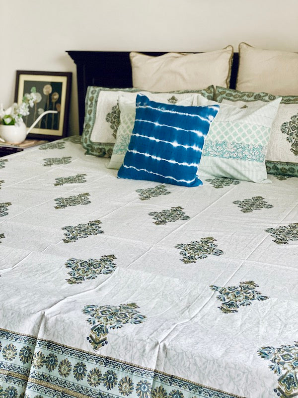 Cotton Culture Cotton Bedsheet With Pillow Cases