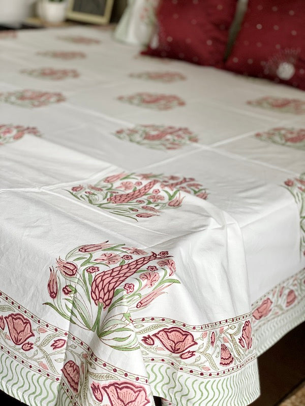 Efflorescence Cotton Bedsheet With Pillow Cases