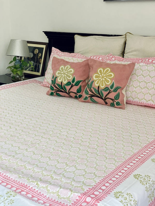 Ever Flair Cotton Bedsheet With Pillow Cases