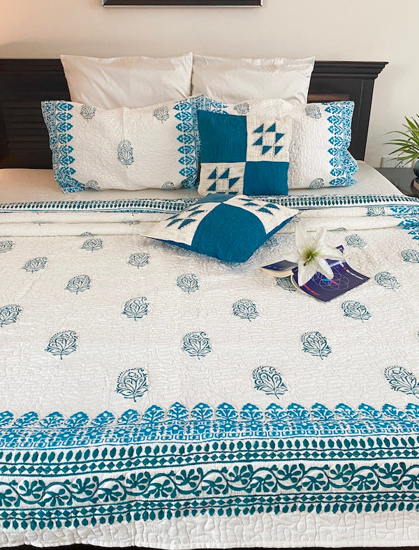 Ink Blue Paisley Cotton Quilted Bedcover With Pillowcases
