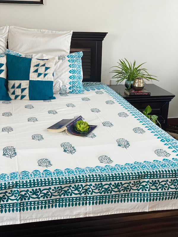 Ink Blue Paisley Cotton Bedsheet With Pillow Cases