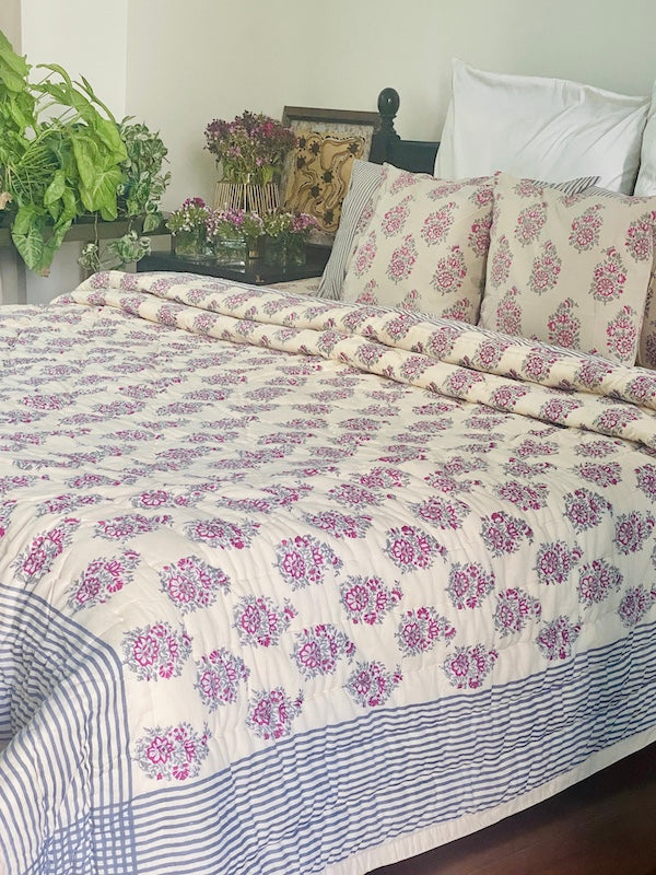 Mossy Paisley Pink Bedding Set