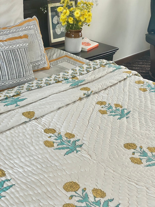 Marigold Bomb Yellow Cotton Filled Reversible Quilt
