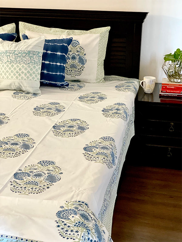 Impressions Cotton Bedsheet With Pillow Cases